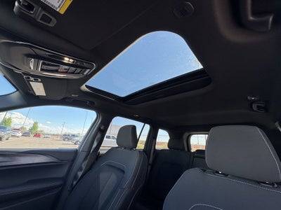 2025 Jeep Grand Cherokee GRAND CHEROKEE LAREDO X 4X4