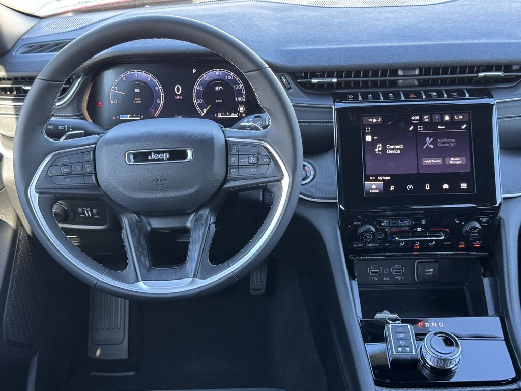 2025 Jeep Grand Cherokee GRAND CHEROKEE LAREDO X 4X4