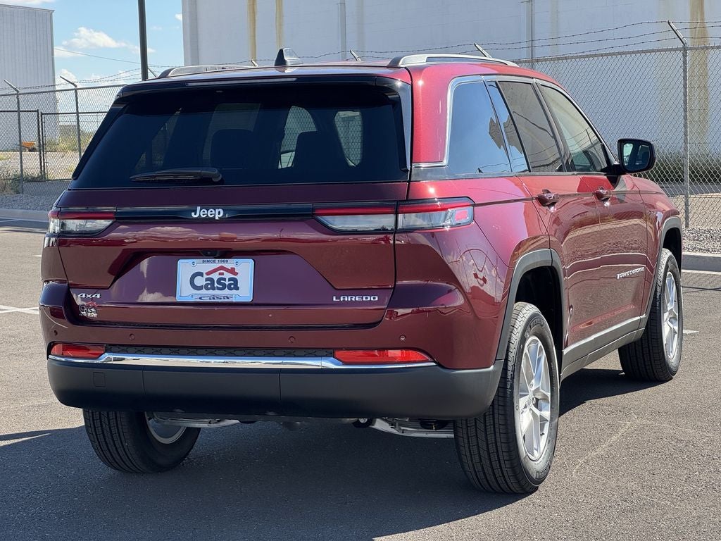 2025 Jeep Grand Cherokee GRAND CHEROKEE LAREDO X 4X4