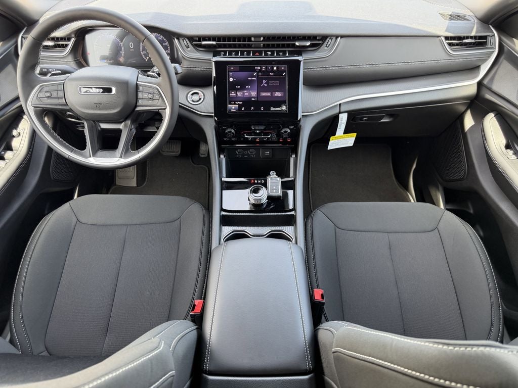 2026 Jeep Grand Cherokee GRAND CHEROKEE LAREDO 4X4