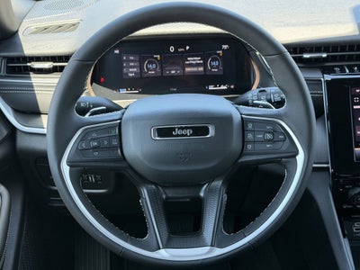 2026 Jeep Grand Cherokee GRAND CHEROKEE L LAREDO X 4X4