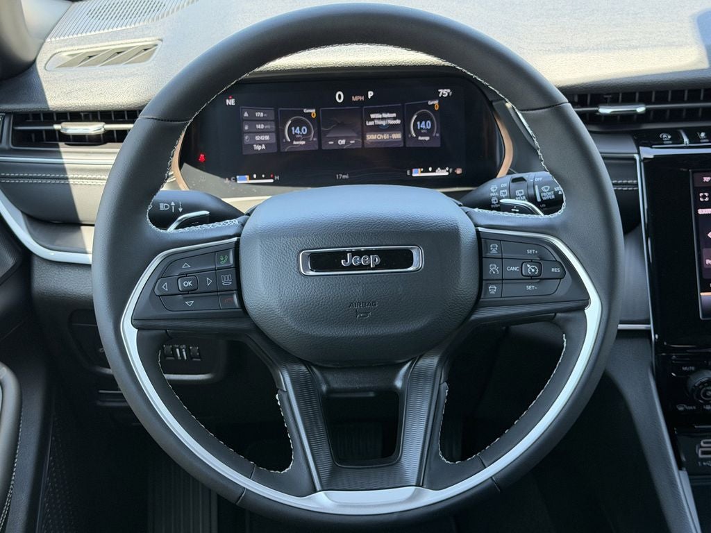 2026 Jeep Grand Cherokee GRAND CHEROKEE L LAREDO X 4X4