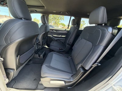 2026 Jeep Grand Cherokee GRAND CHEROKEE L LAREDO X 4X4