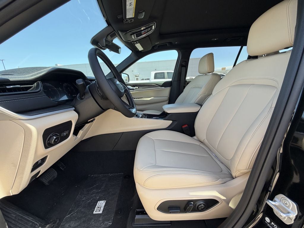2026 Jeep Grand Cherokee GRAND CHEROKEE L LIMITED 4X4
