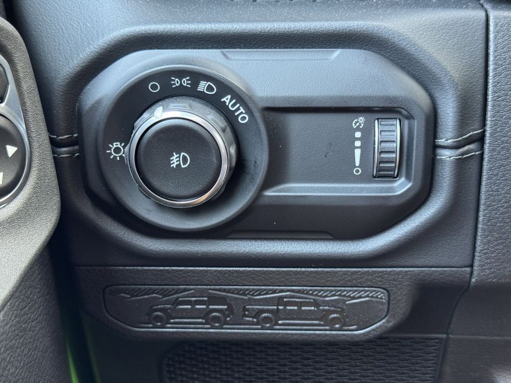 2025 Jeep Wrangler WRANGLER 4-DOOR RUBICON X