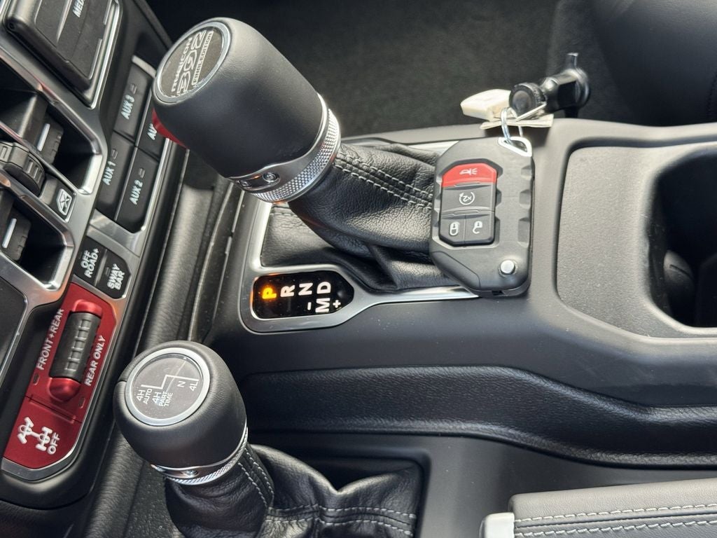 2025 Jeep Wrangler WRANGLER 4-DOOR RUBICON 392