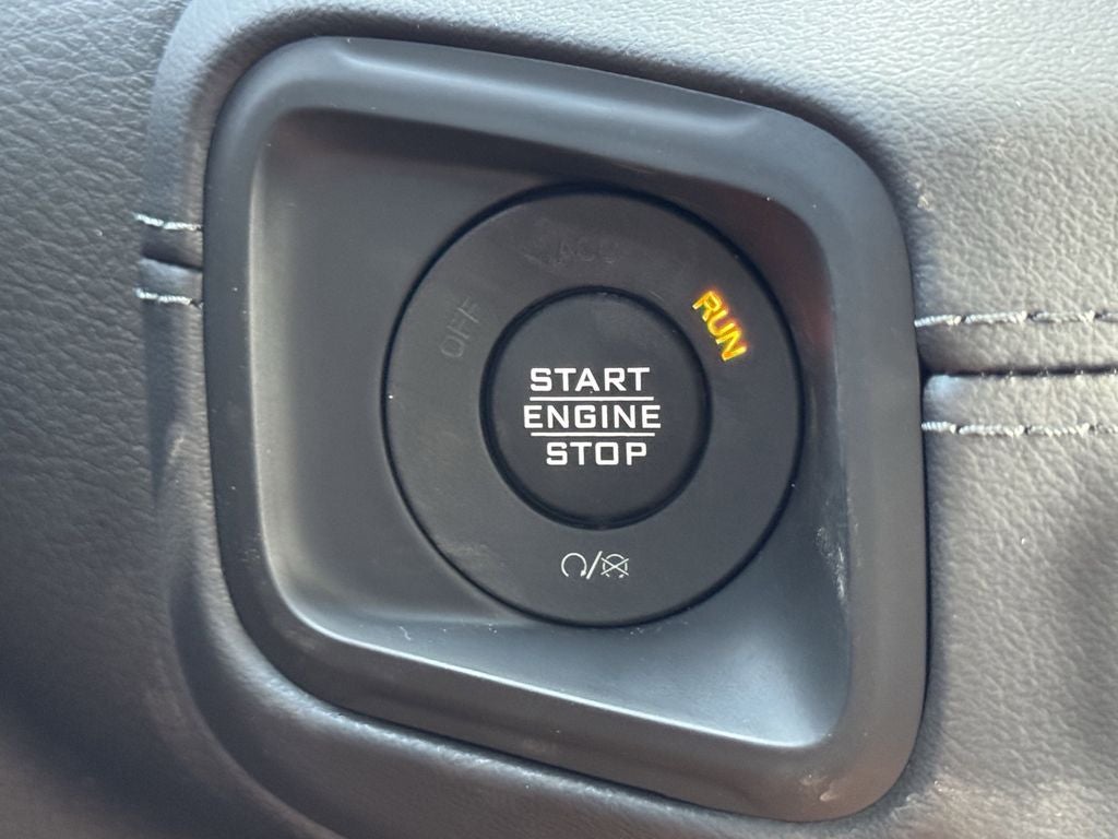 2025 Jeep Wrangler WRANGLER 4-DOOR RUBICON 392