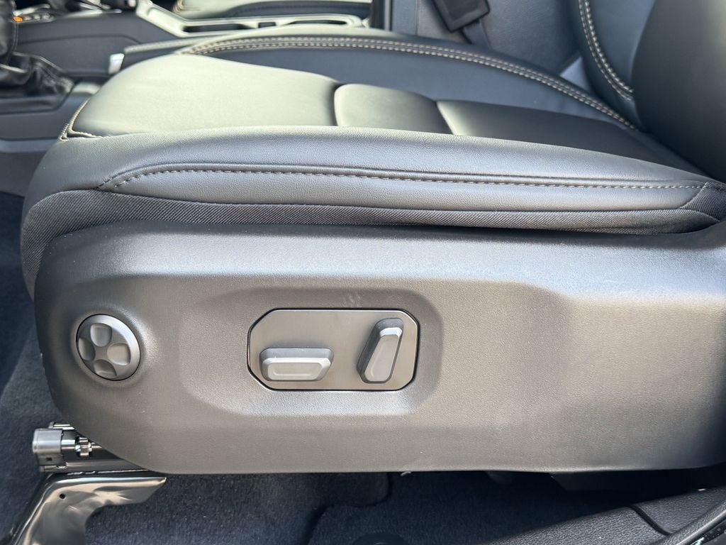 2025 Jeep Wrangler WRANGLER 4-DOOR RUBICON 392