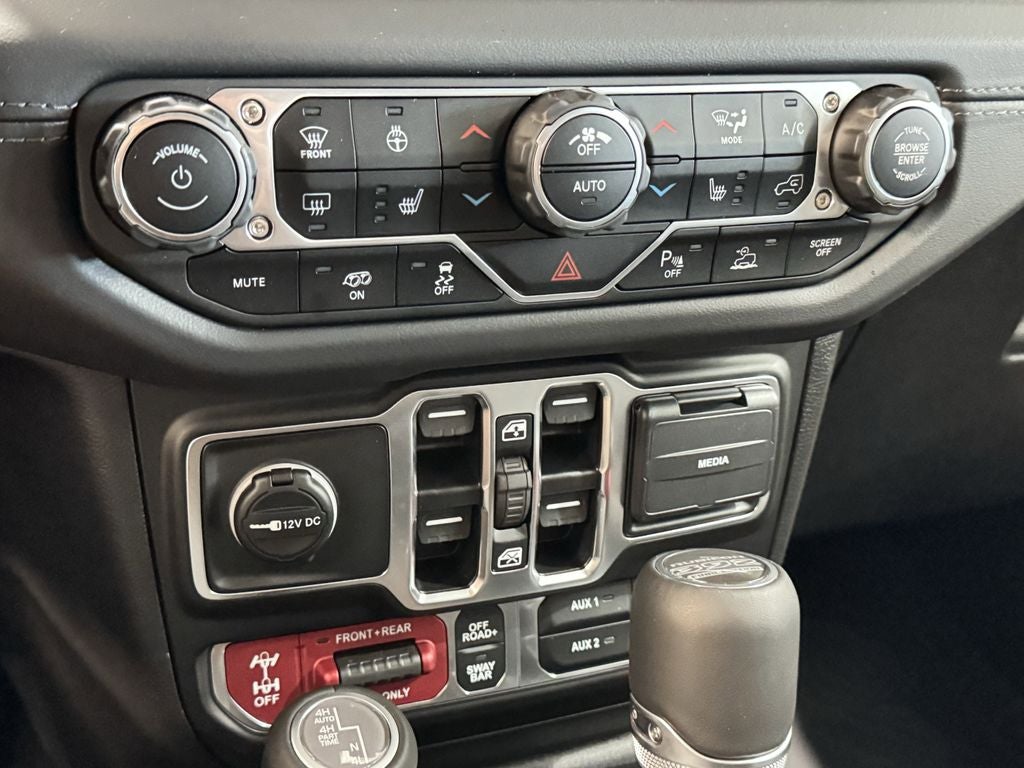 2025 Jeep Wrangler WRANGLER 4-DOOR RUBICON 392