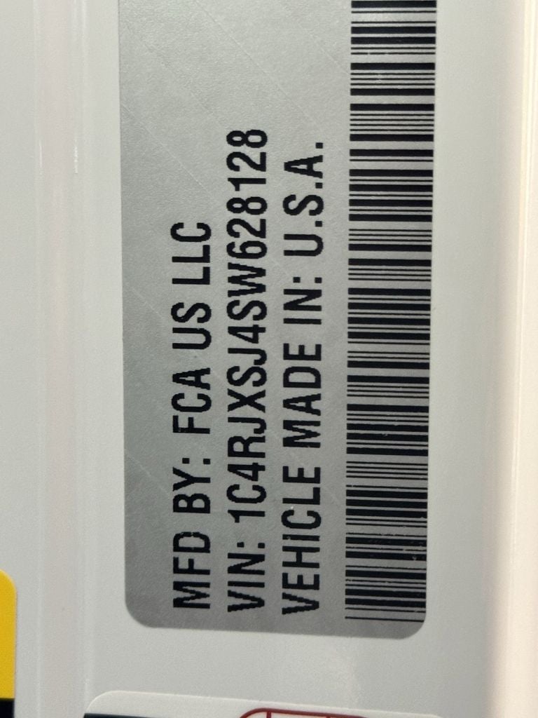 2025 Jeep Wrangler WRANGLER 4-DOOR RUBICON 392