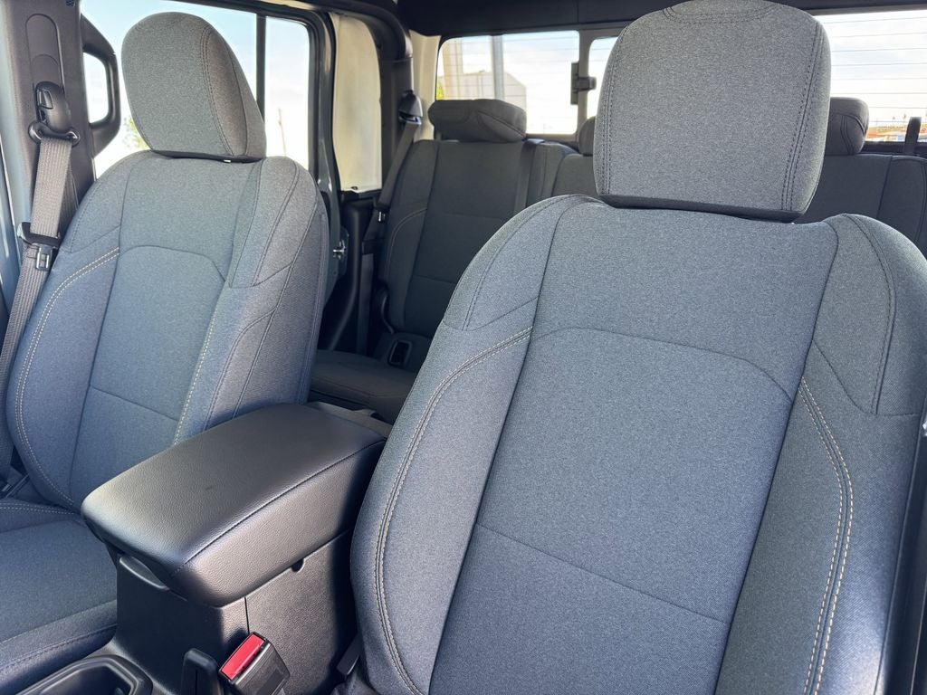 2026 Jeep Gladiator GLADIATOR SPORT S 4X4