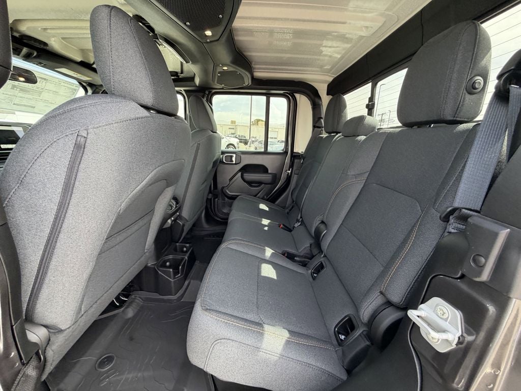 2026 Jeep Gladiator GLADIATOR SPORT S 4X4