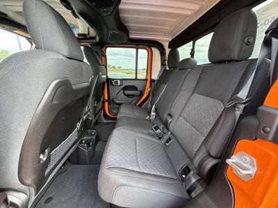 2025 Jeep Gladiator GLADIATOR MOJAVE 4X4