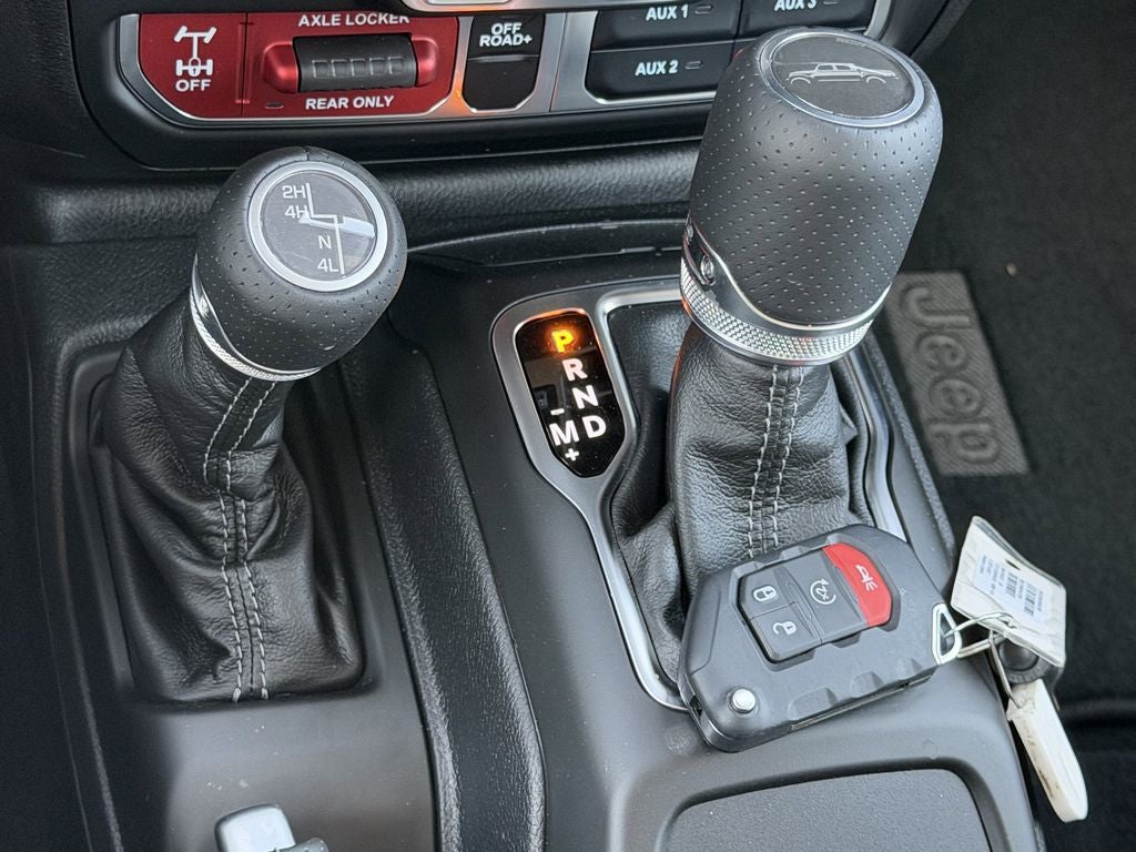 2026 Jeep Gladiator GLADIATOR MOJAVE 4X4