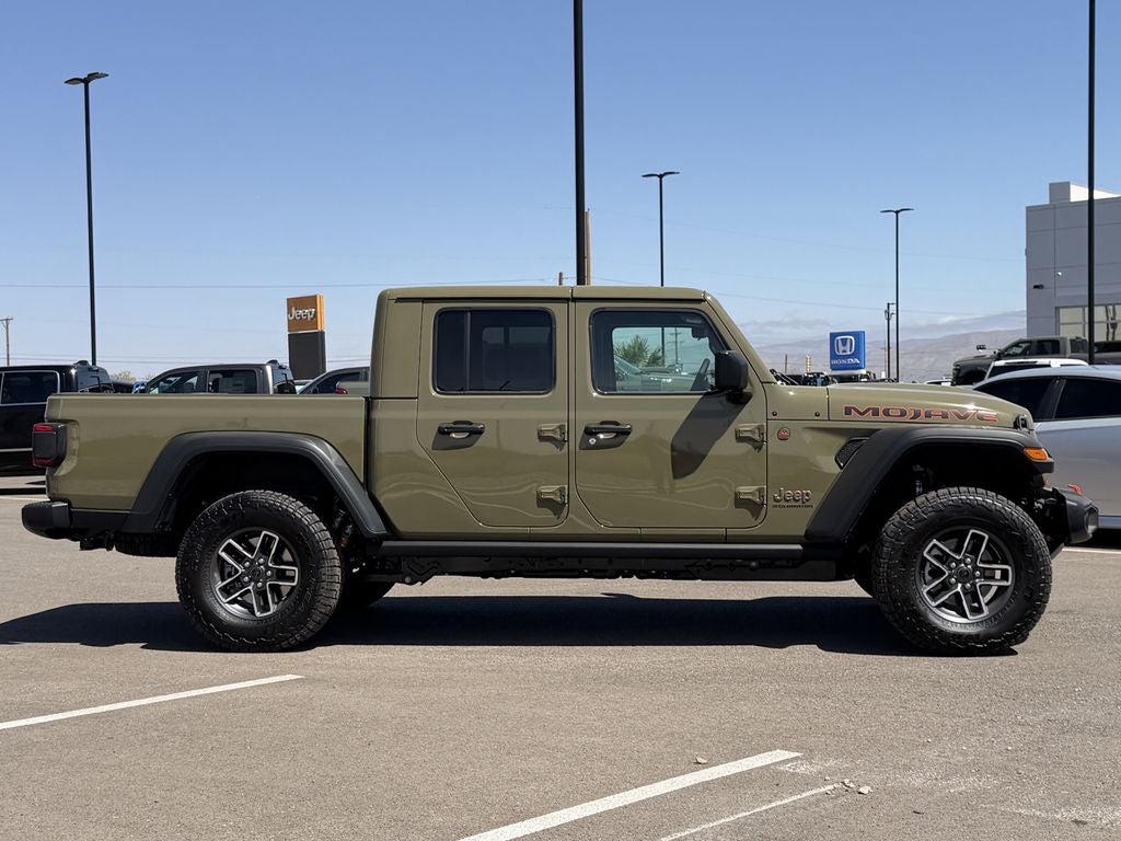 2026 Jeep Gladiator GLADIATOR MOJAVE 4X4