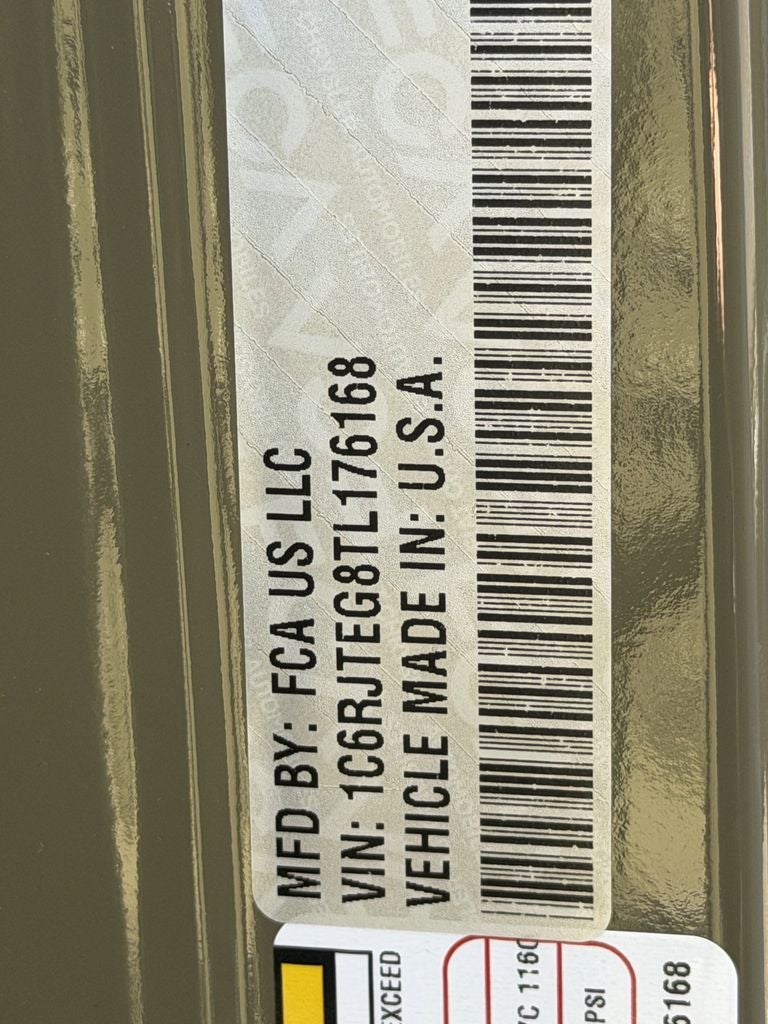 2026 Jeep Gladiator GLADIATOR MOJAVE 4X4