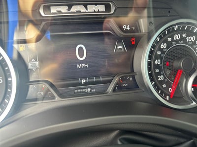2027 RAM Ram 1500 RAM 1500 EXPRESS CREW CAB 4X4 5'7' BOX