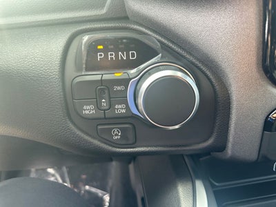 2027 RAM Ram 1500 RAM 1500 EXPRESS CREW CAB 4X4 5'7' BOX