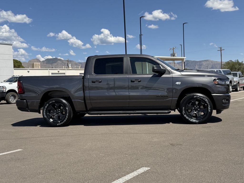 2026 RAM Ram 1500 RAM 1500 EXPRESS CREW CAB 4X4 5'7' BOX