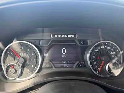 2026 RAM Ram 1500 RAM 1500 EXPRESS CREW CAB 4X4 5'7' BOX