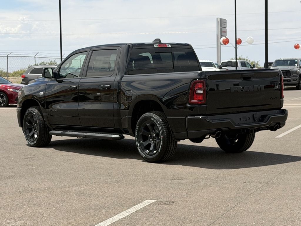 2026 RAM Ram 1500 RAM 1500 EXPRESS CREW CAB 4X4 5'7' BOX