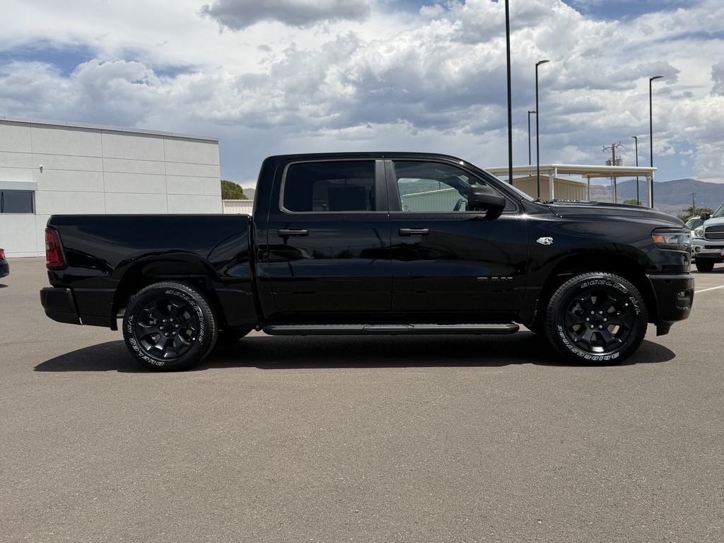 2026 RAM Ram 1500 RAM 1500 EXPRESS CREW CAB 4X4 5'7' BOX
