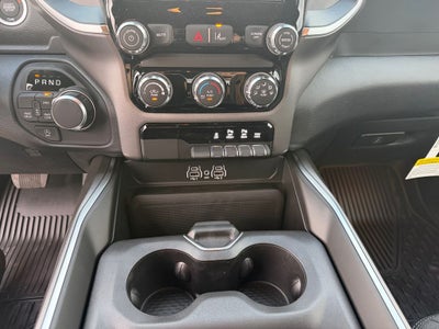 2026 RAM Ram 1500 RAM 1500 EXPRESS CREW CAB 4X4 5'7' BOX