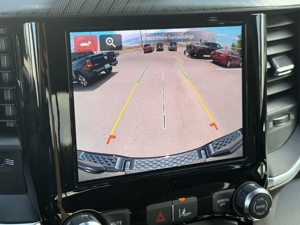 2026 RAM Ram 1500 RAM 1500 EXPRESS CREW CAB 4X4 5'7' BOX
