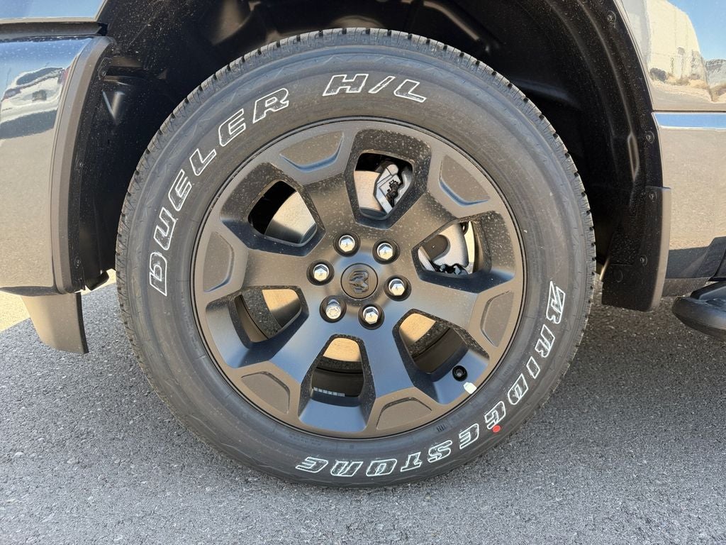2026 RAM Ram 1500 RAM 1500 EXPRESS CREW CAB 4X4 5'7' BOX