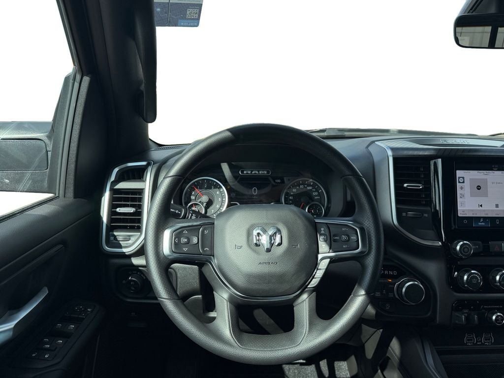2026 RAM 1500 RAM 1500 EXPRESS CREW CAB 4X4 5'7' BOX