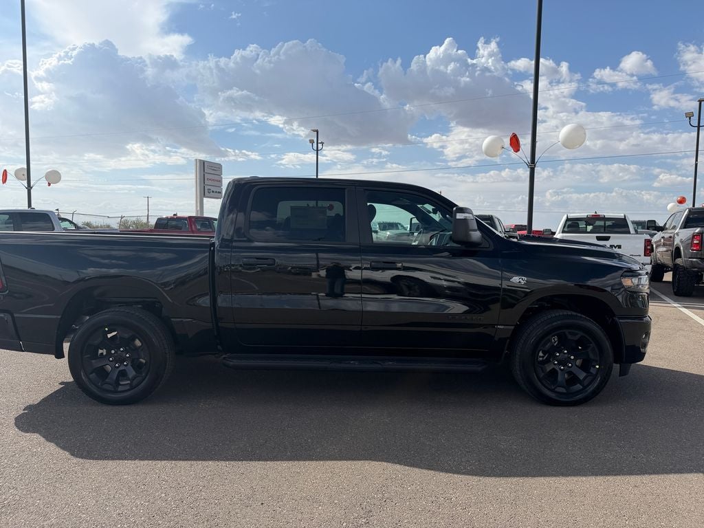 2026 RAM 1500 RAM 1500 EXPRESS CREW CAB 4X4 5'7' BOX