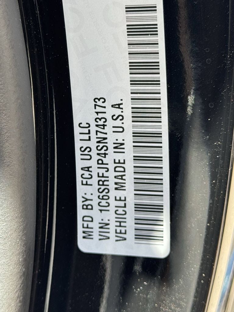 2025 RAM Ram 1500 RAM 1500 LARAMIE CREW CAB 4X4 5'7' BOX