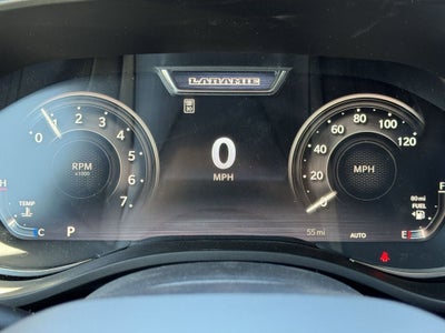 2025 RAM Ram 1500 RAM 1500 LARAMIE CREW CAB 4X4 5'7' BOX