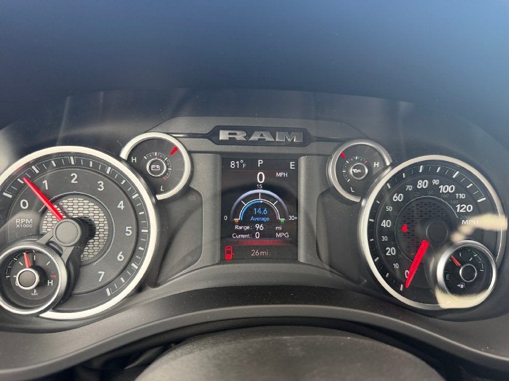 2027 RAM Ram 1500 RAM 1500 BIG HORN CREW CAB 4X4 6'4' BOX