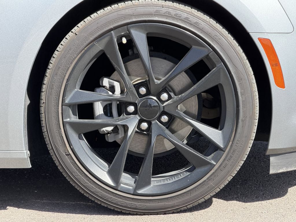 2023 Chevrolet Camaro RWD Coupe 2LT