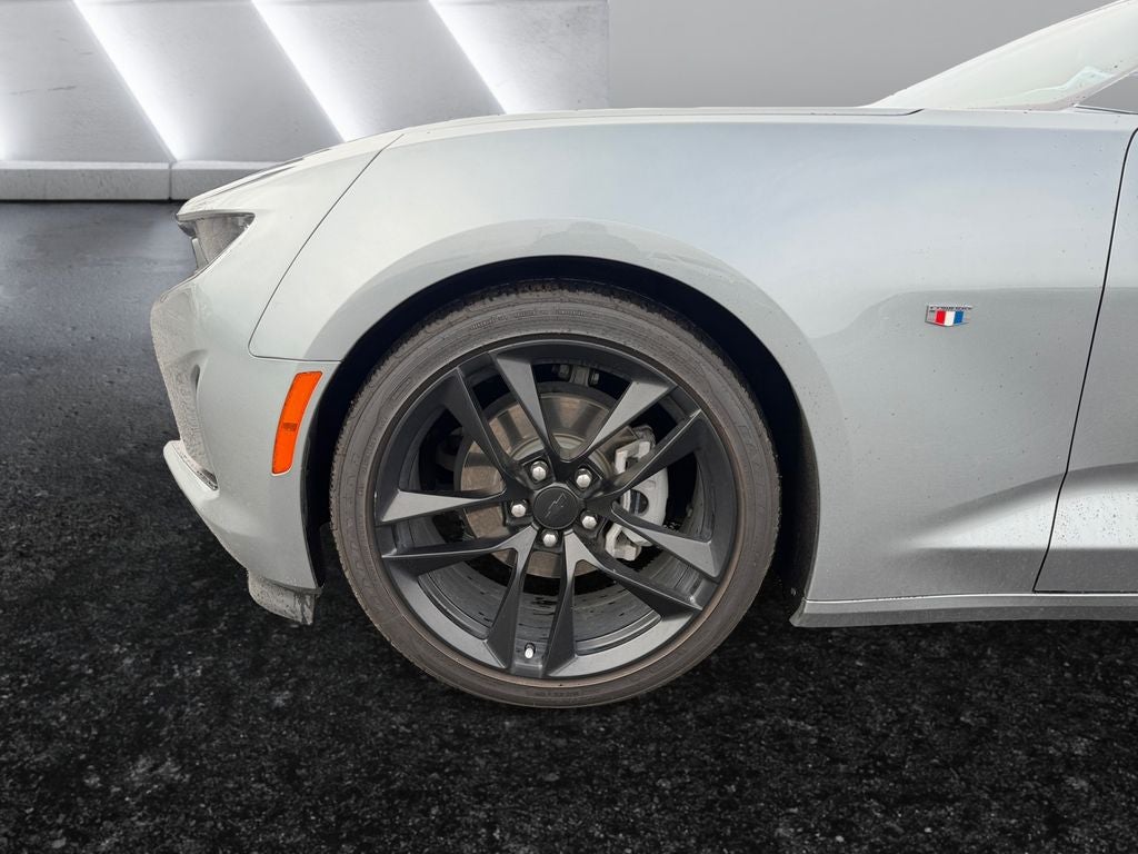 2023 Chevrolet Camaro RWD Coupe 2LT