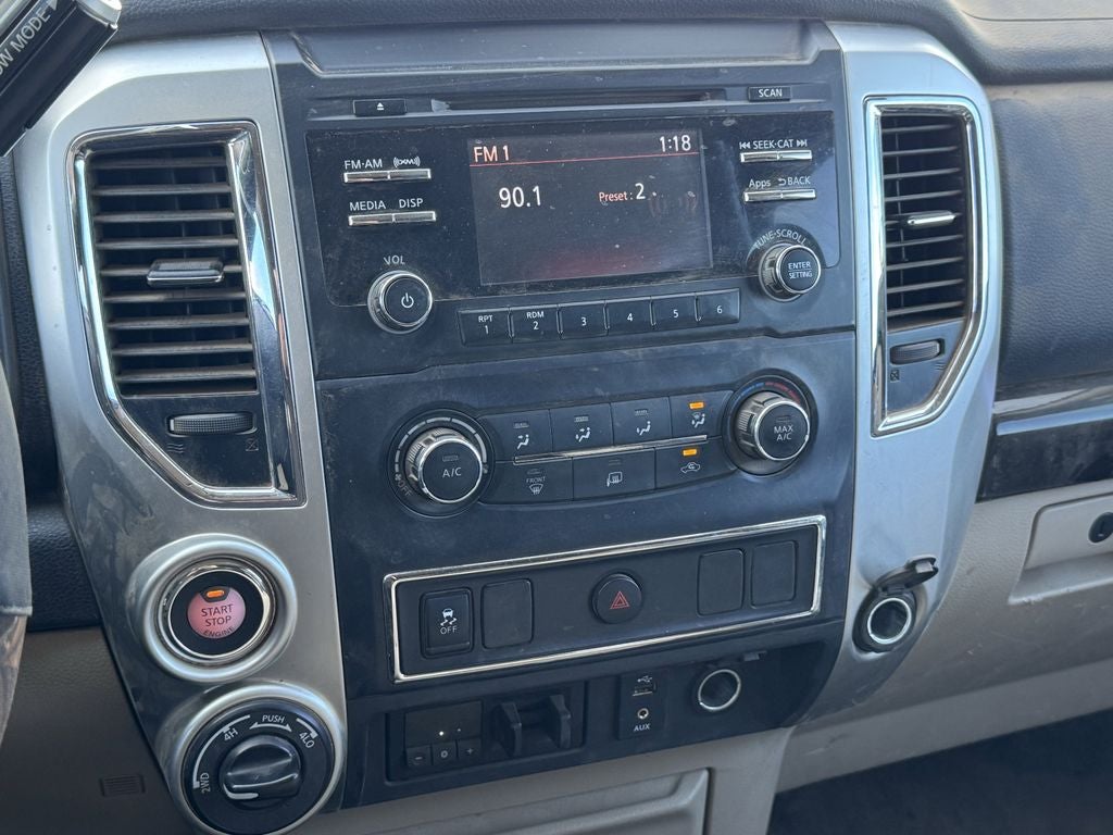 2017 Nissan TITAN XD SV Gas