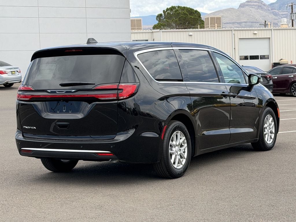 2027 Chrysler Pacifica PACIFICA SELECT