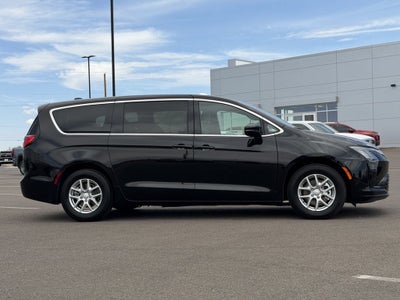 2027 Chrysler Pacifica PACIFICA SELECT