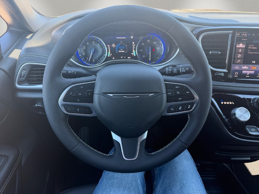 2027 Chrysler Pacifica PACIFICA SELECT