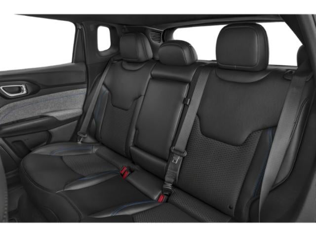 2023 Jeep Compass Latitude Lux FWD