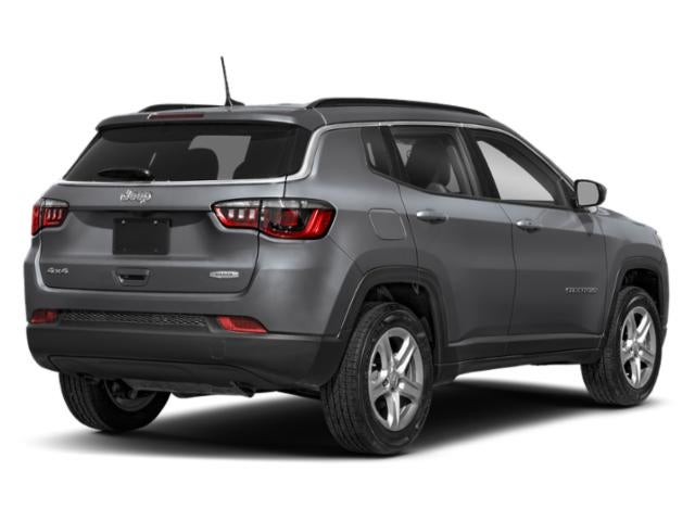 2024 Jeep Compass Latitude Lux FWD