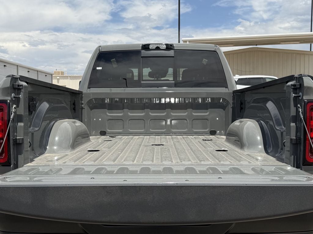 2026 RAM Ram 2500 RAM 2500 WARLOCK CREW CAB 4X4 6'4' BOX