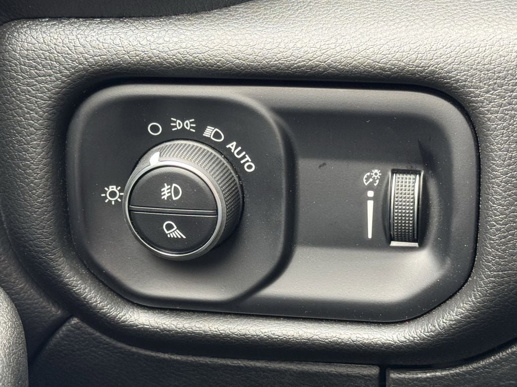 2025 RAM Ram 2500 RAM 2500 TRADESMAN CREW CAB 4X4 6'4' BOX