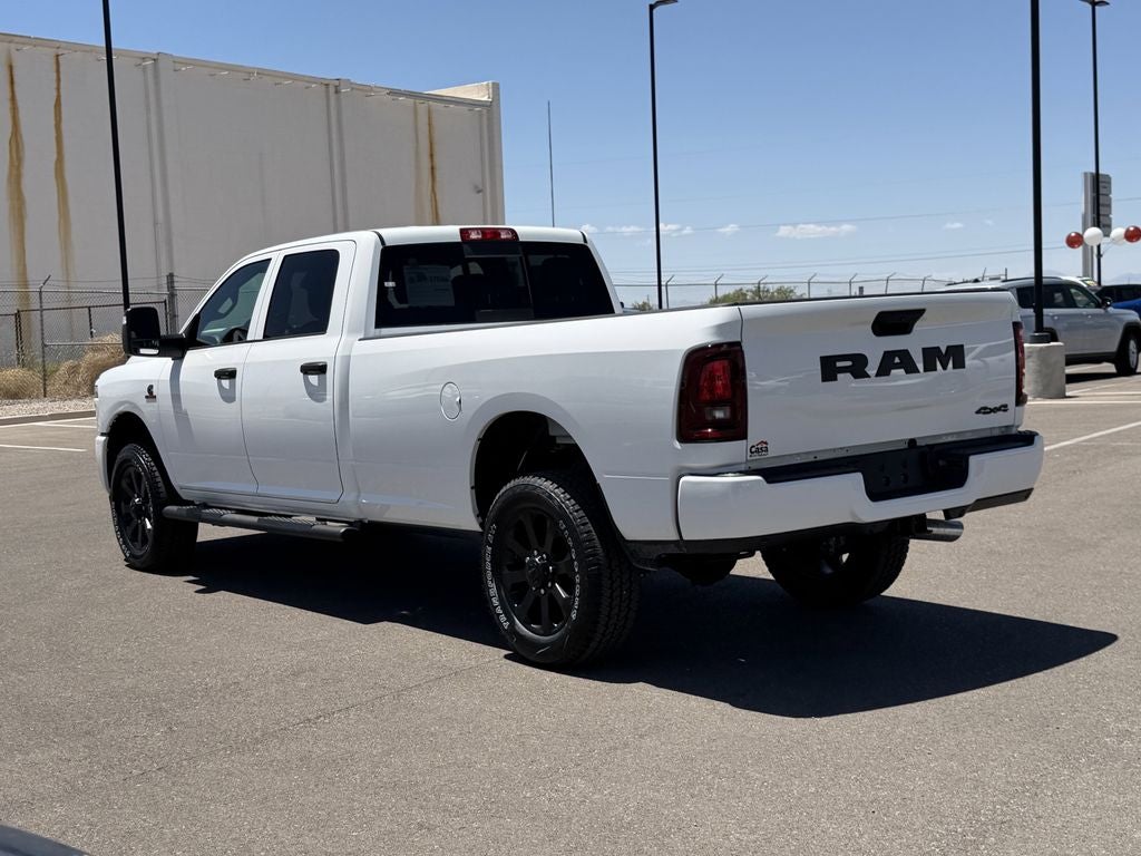 2026 RAM Ram 2500 RAM 2500 BLACK EXPRESS CREW CAB 4X4 8' BOX
