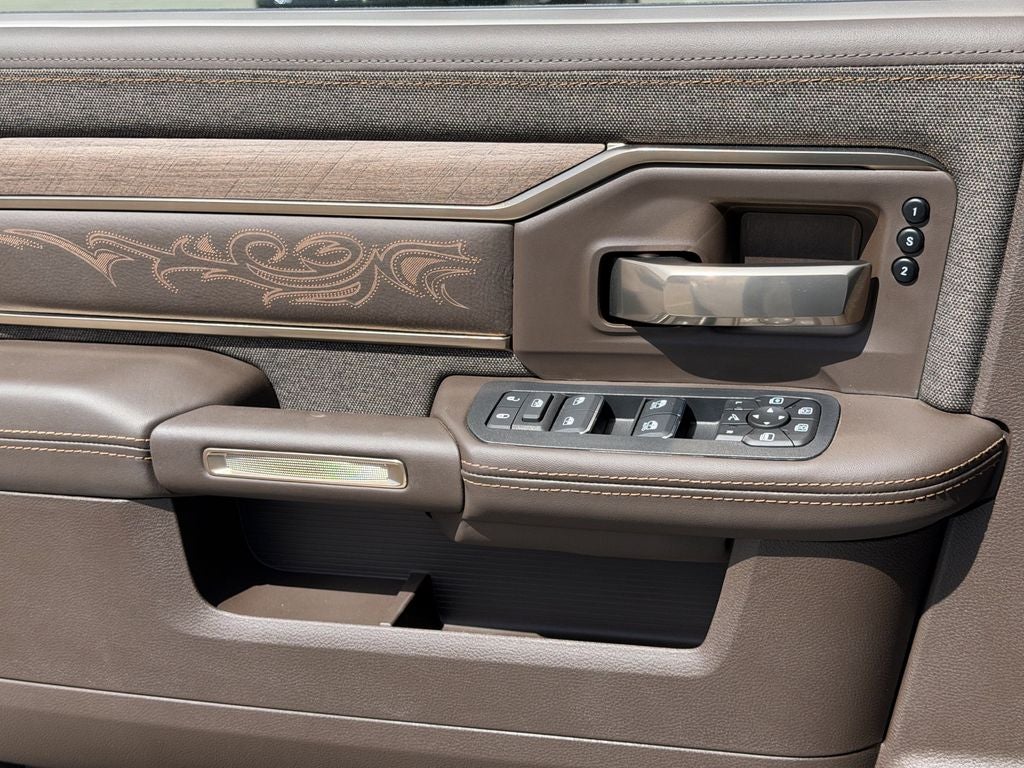 2026 RAM Ram 2500 RAM 2500 LIMITED LONGHORN CREW CAB 4X4 6'4' BOX