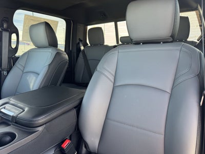 2026 RAM Ram 3500 Chassis Cab RAM 3500 TRADESMAN CREW CAB CHASSIS 4X4 60' CA