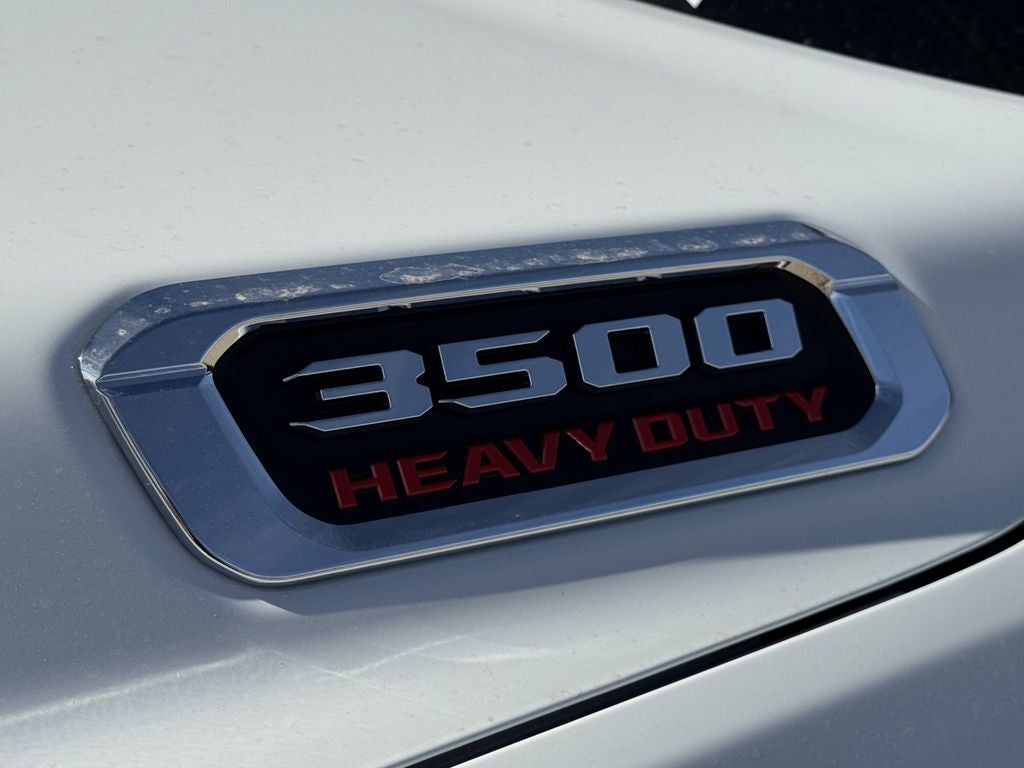 2026 RAM Ram 3500 Chassis Cab RAM 3500 TRADESMAN CREW CAB CHASSIS 4X4 60' CA