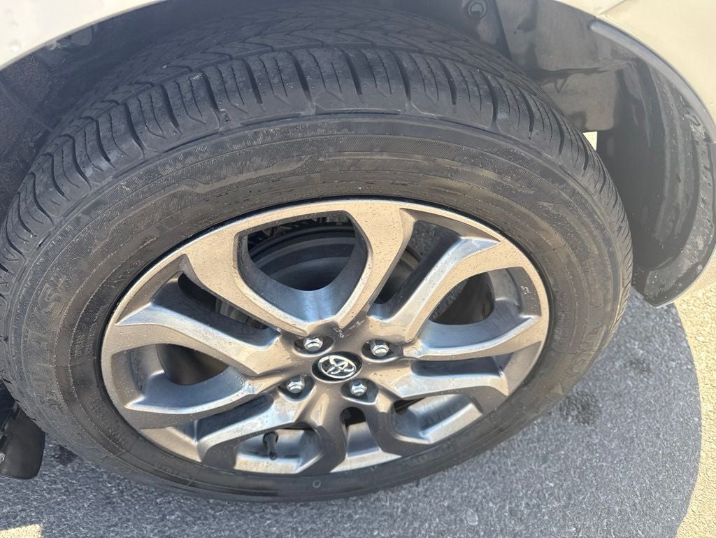 2019 Toyota Yaris LE