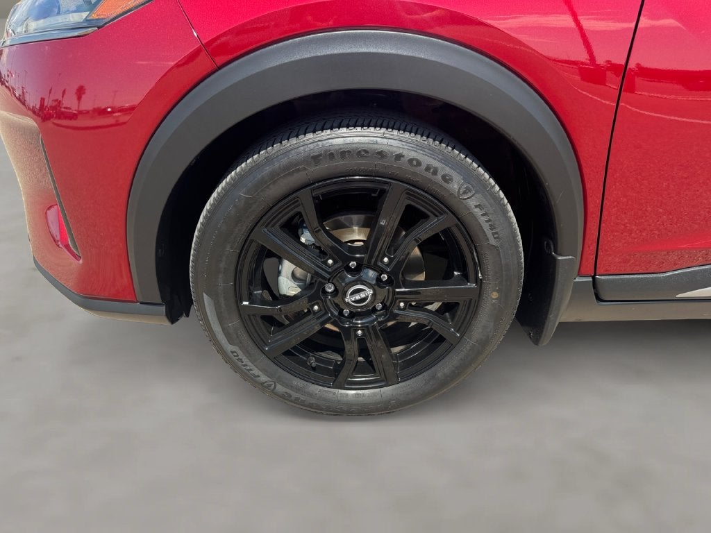 2024 Nissan Kicks SR Xtronic CVT